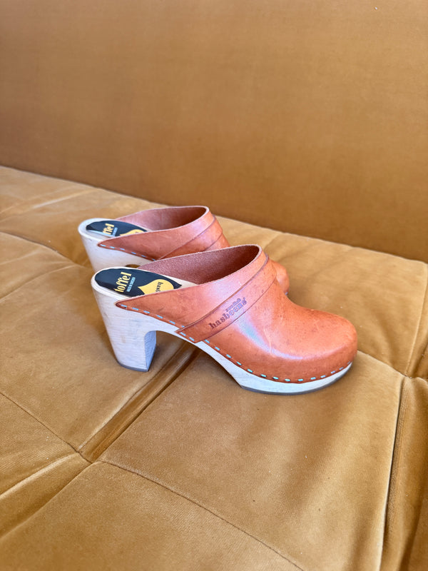 Swedish Hasbeens Slip In Classic Clogs